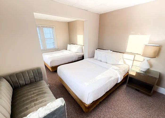 Hotel Majestic & Ocean City